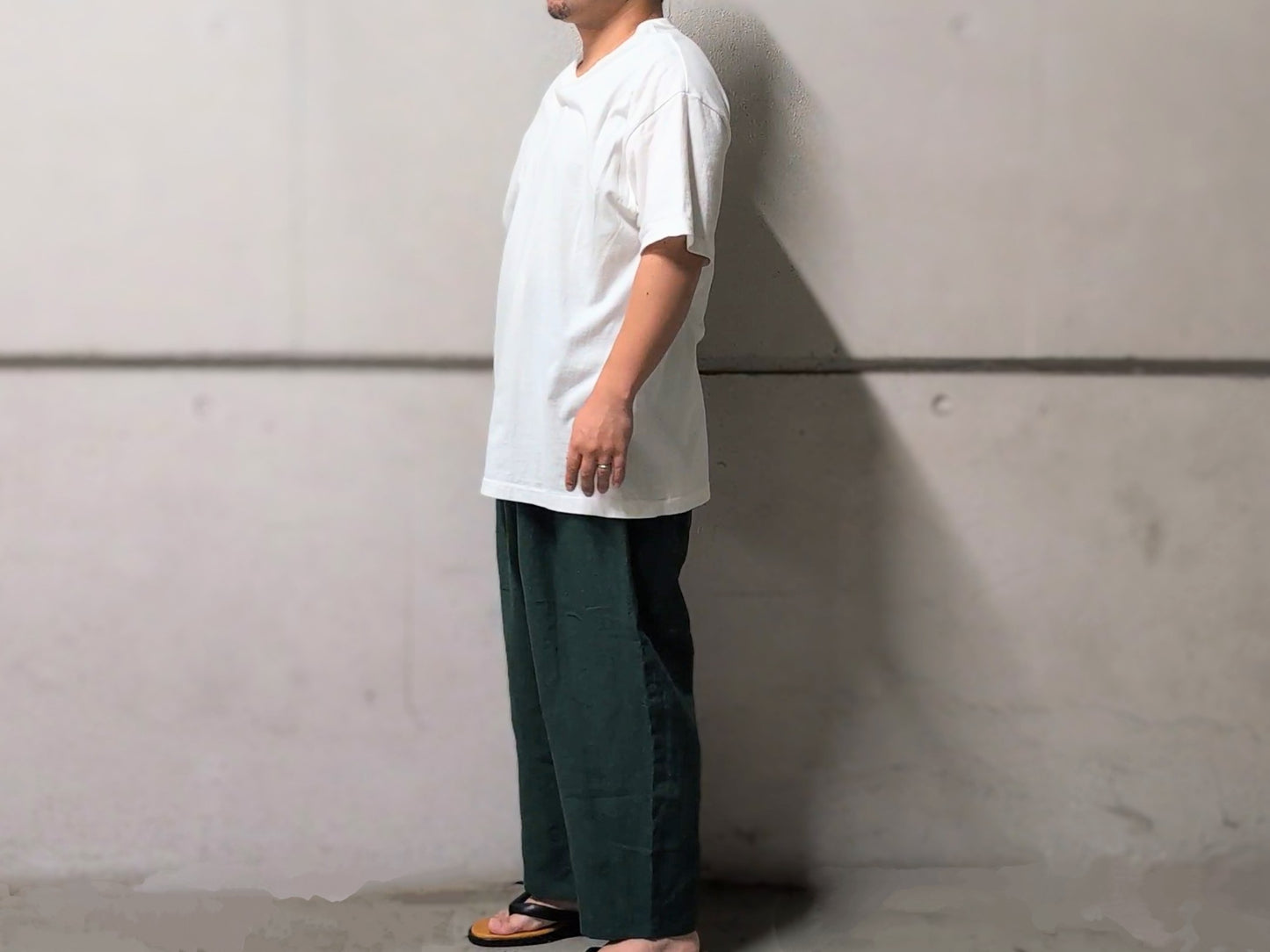 ＜OSOCU＞遠州織物 ヨーロッパリネン100％ バルーンパンツ ボトルグリーン