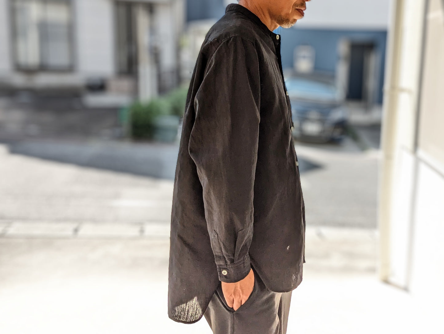 ＜OSOCU＞ 知多木綿 ヘンプコットン バンドカラーシャツ 名古屋黒紋付染