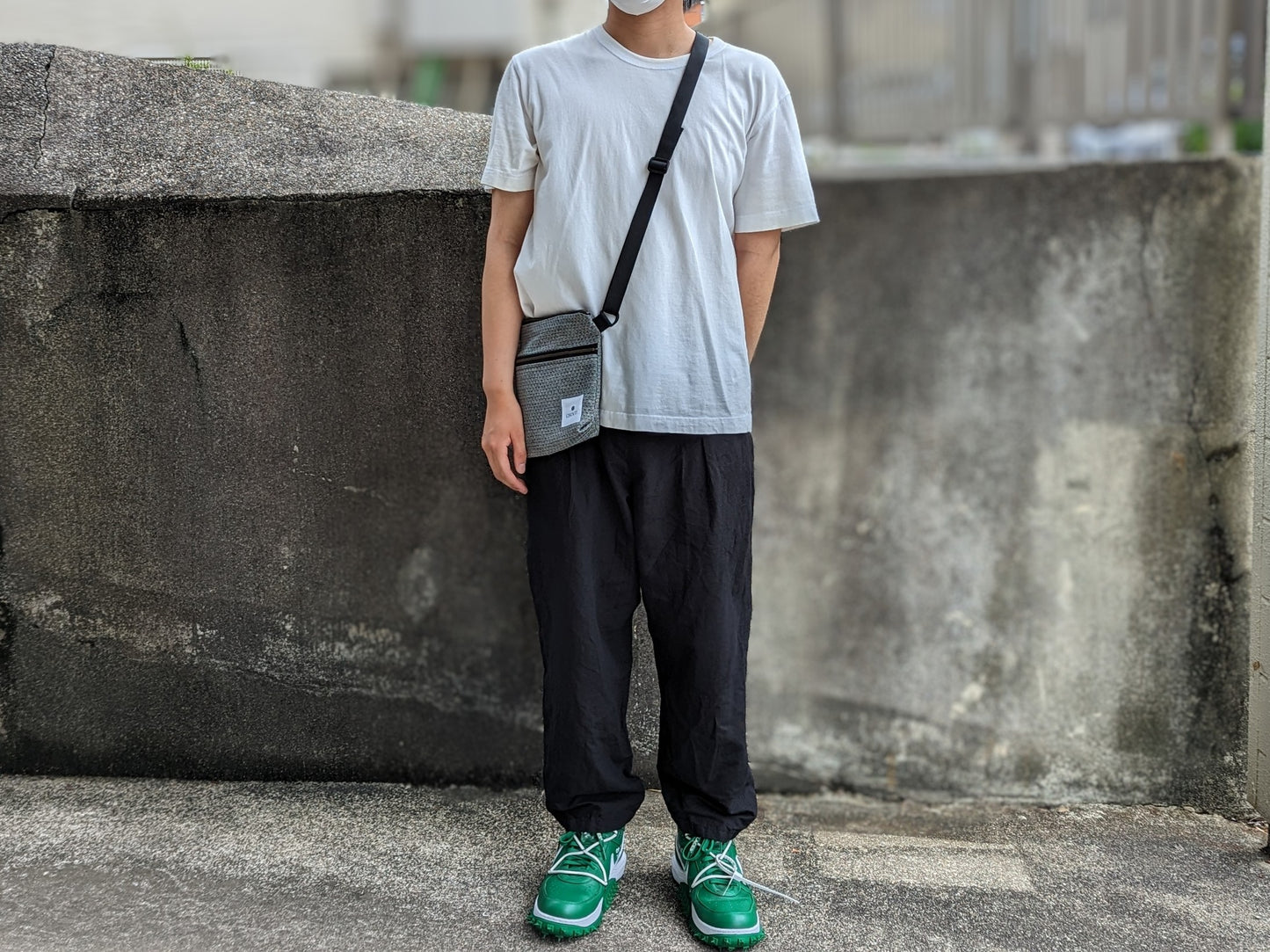 ＜OSOCU＞知多木綿 サコッシュ バッグ 青海波柄