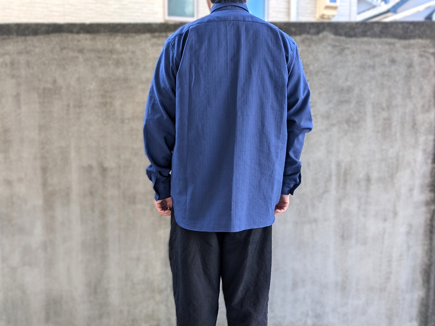 <OSOCU> 知多木綿 シャンタン生地 レギュラーカラーシャツ 鉄紺