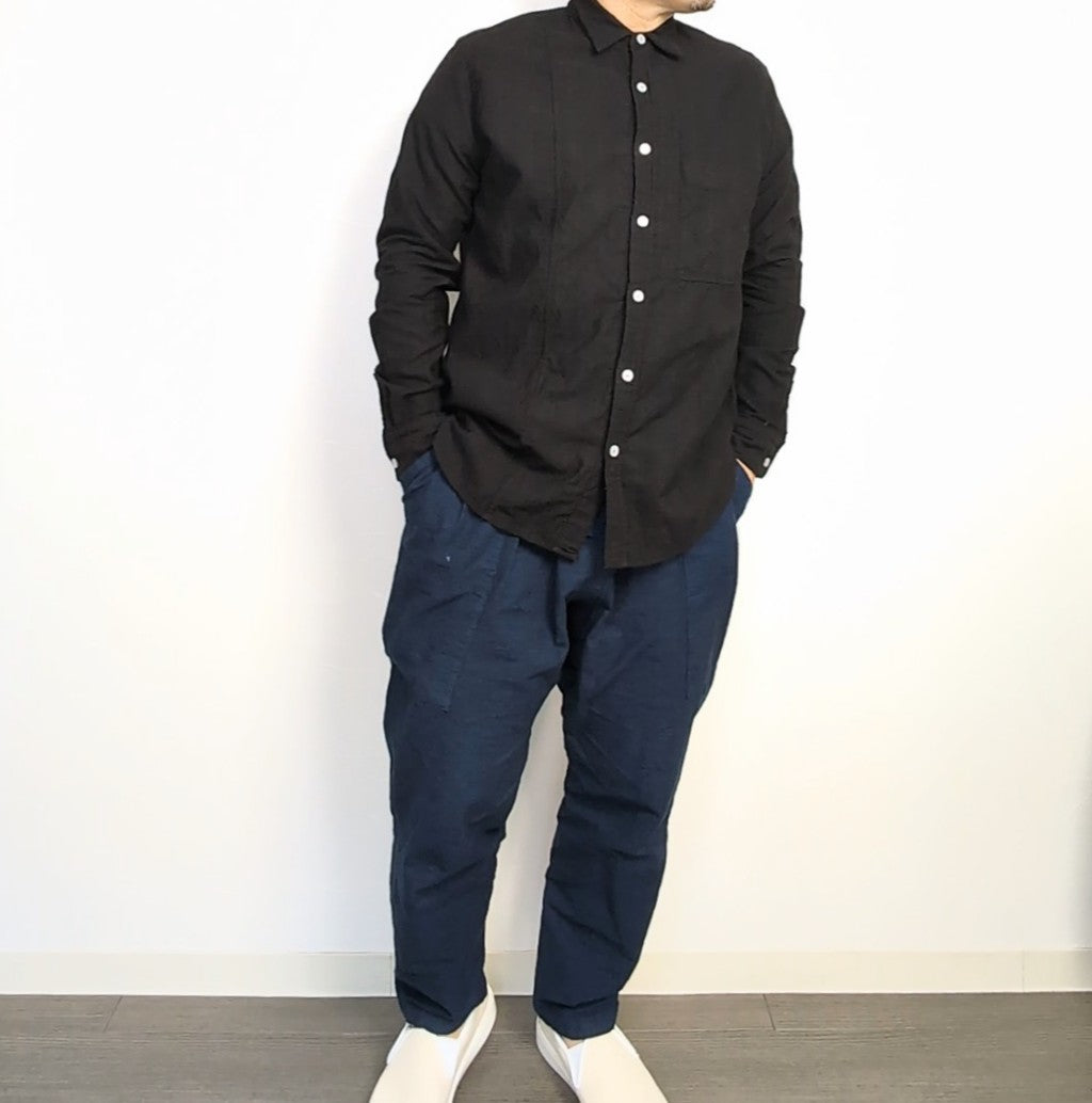 <OSOCU> 知多木綿 シャンタン生地 レギュラーカラーシャツ 名古屋黒紋付染