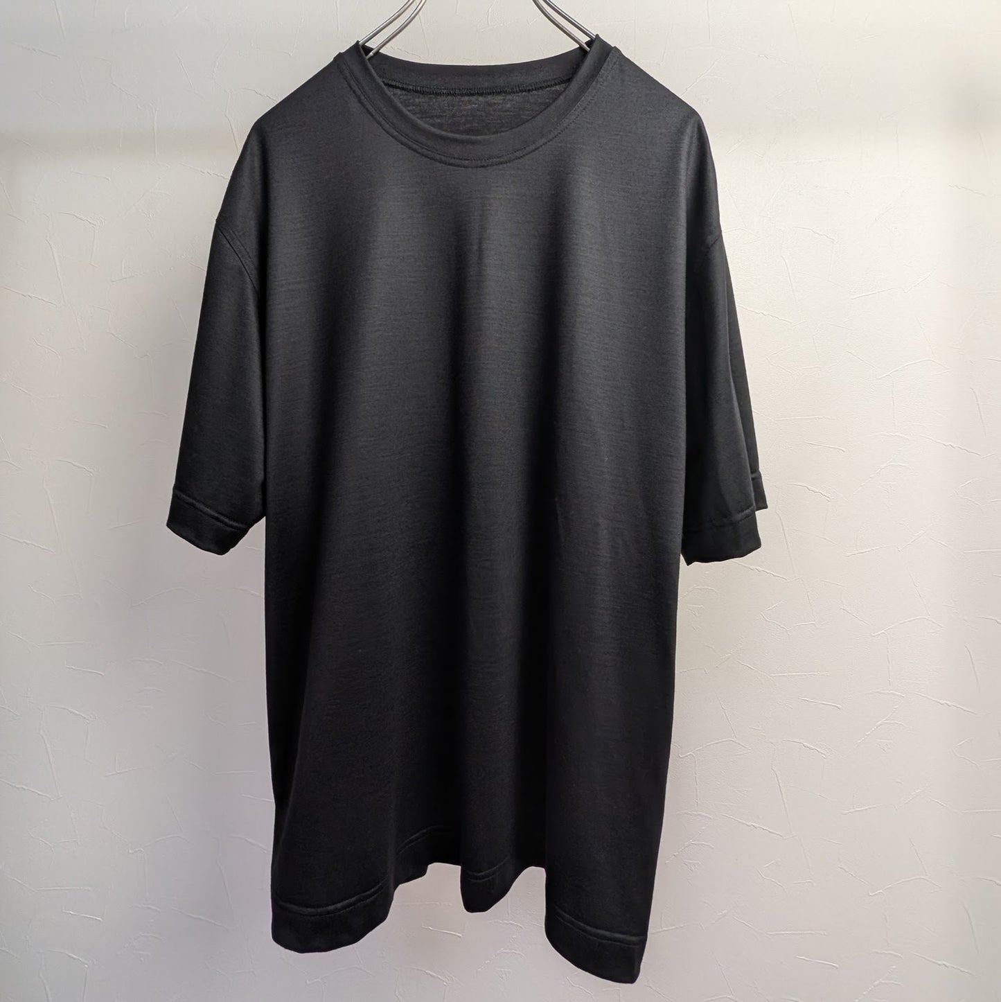 <OSOCU> 尾州ウール Super160 メリノウール100％ Tシャツ 黒