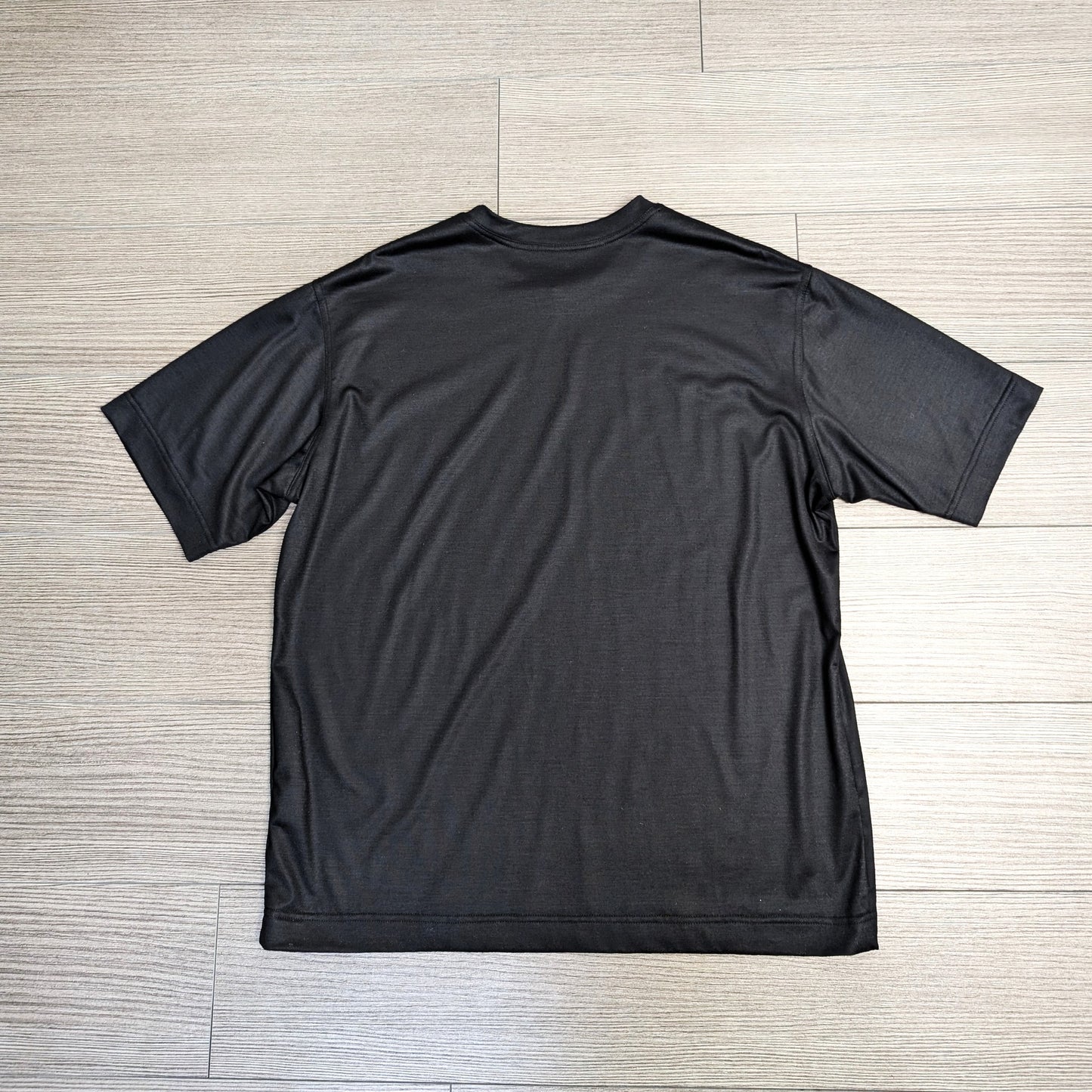 <OSOCU> 尾州ウール Super160 メリノウール100％ Tシャツ 黒