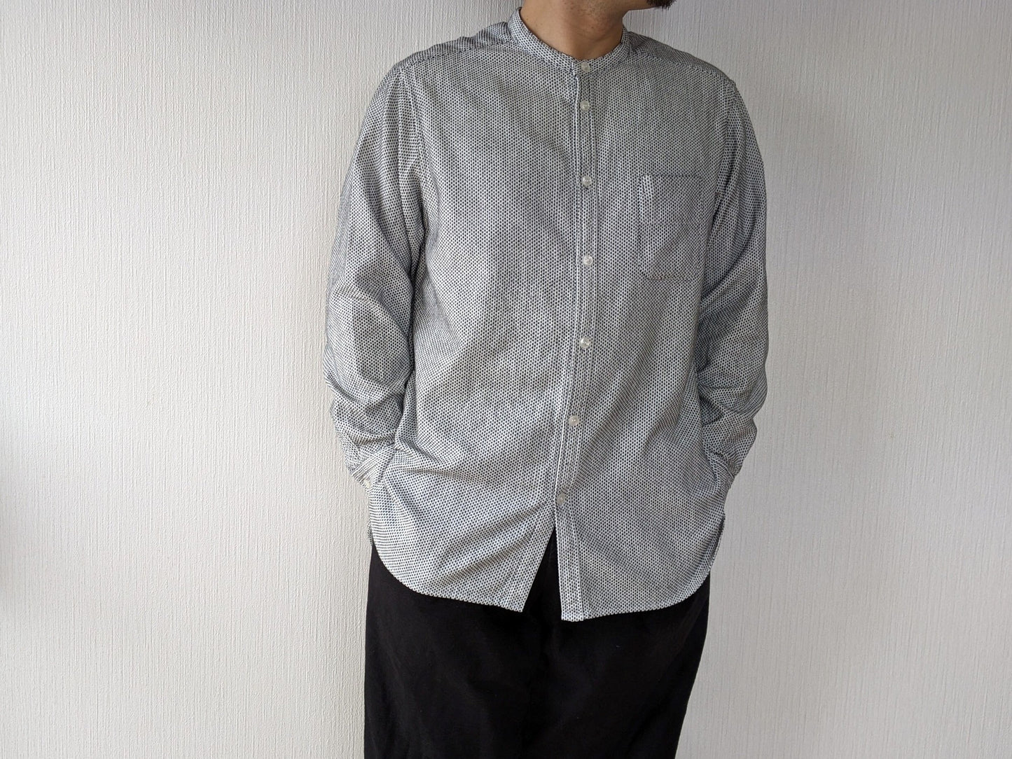 <OSOCU> 知多木綿 刺し子織 バンドカラーシャツ 白黒